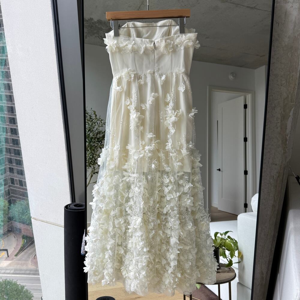 Helsi Audrey Bridal Dress - Picture 3 of 5